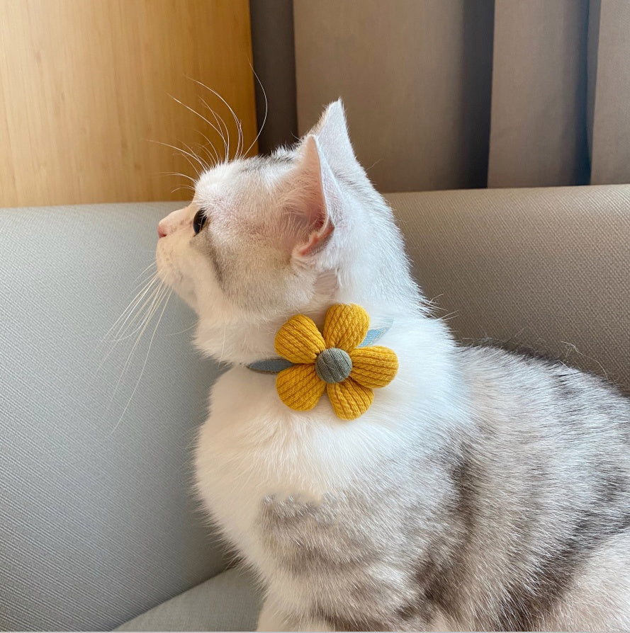 HKM-623251 Floral Bow Tie Collar for Kittens - Ginger Yellow, Lotus, and Blue Flower Designs