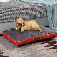 HKM-6282813 Waterproof Oxford Cloth Pet Mat for Doghouses - Removable Zipper Design, Non-Slip Base, Available in Red, Blue, Black