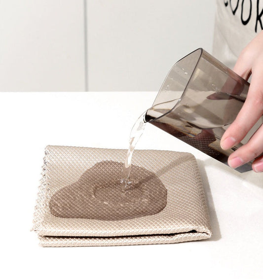 HKM-632019 Absorbent Microfiber Towel for Kitchen Cleaning - Random Colors, Plain Design, Ideal for Glass