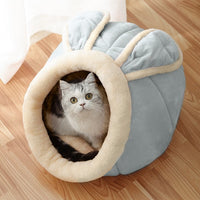 HKM-6379325 Enclosed Cat House Villa with Soft Bed for Pets (M, L, XL Size Options)