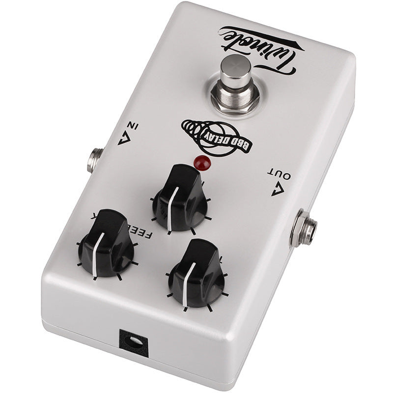 HKM-639571 Chorus Digital Monoblock Effect Pedal - Metal Construction, 1/4" Mono Input/Output, Battery or DC Powered