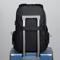 HKM-640723 Waterproof 17 Inch USB Laptop Backpack for Students and Travellers - Casual Leisure Bag for Men
