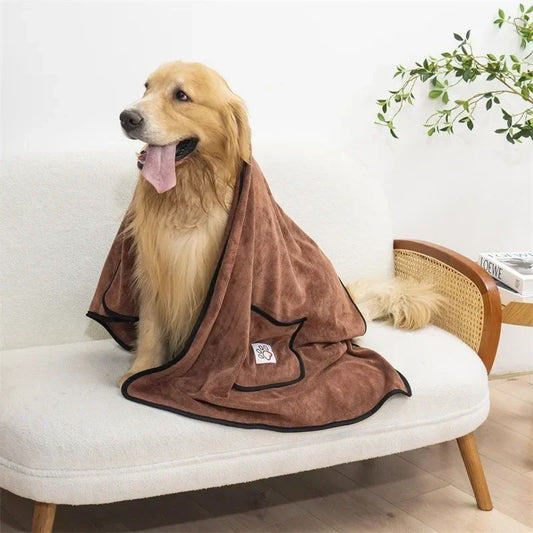 HKM-6411709 Quick-Dry Dog Bathrobe Towel with Pocket - Absorbent Cleaning Glove Style for Pets