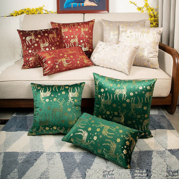 HKM-648211 Velvet Bronzing Christmas Pillow Cover with Plant Flowers and Cute Animals