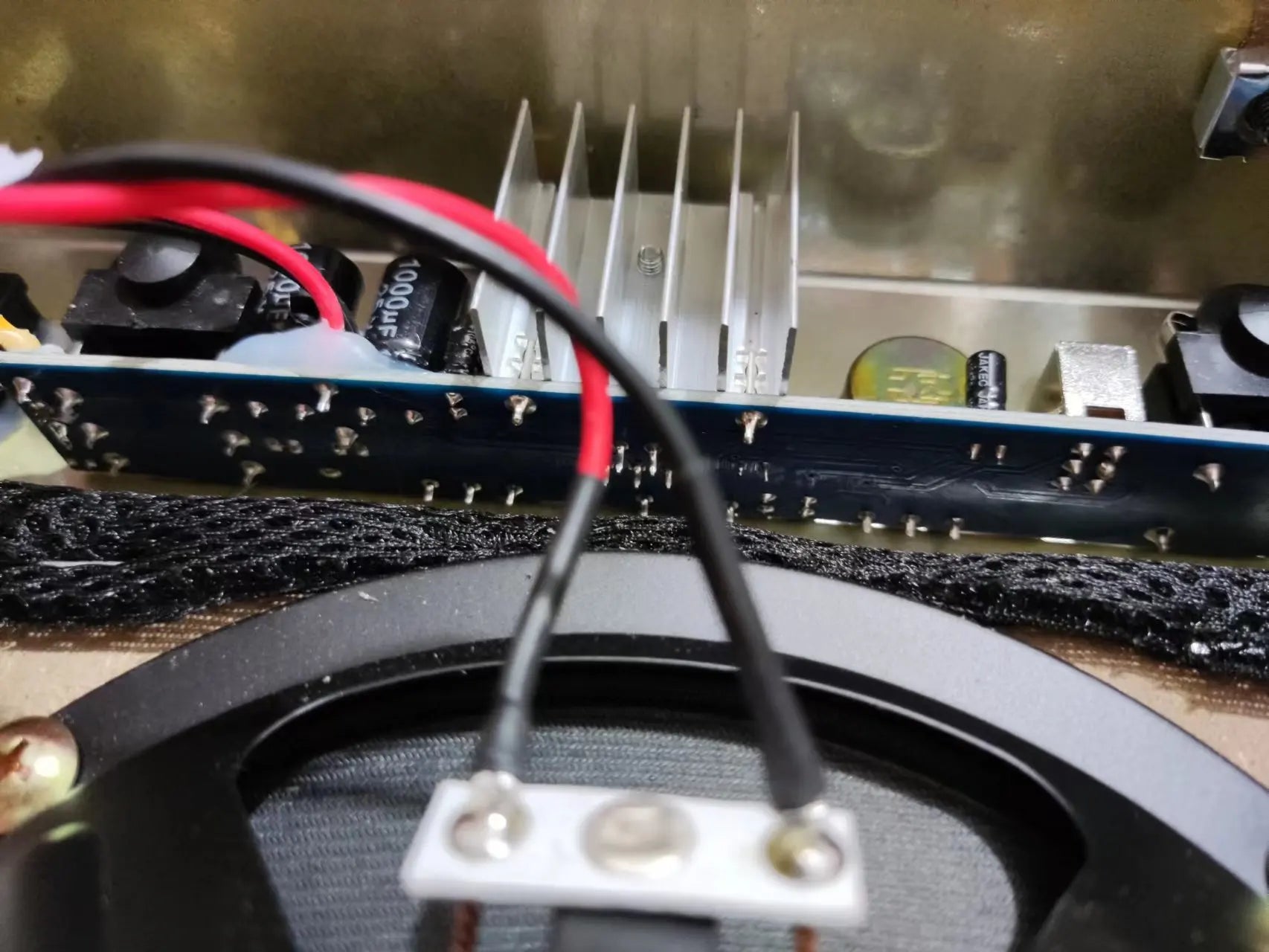 HKM-648403 10W Professional Guitar Amplifier - 110V Speaker Amplifier for Exceptional Sound Quality
