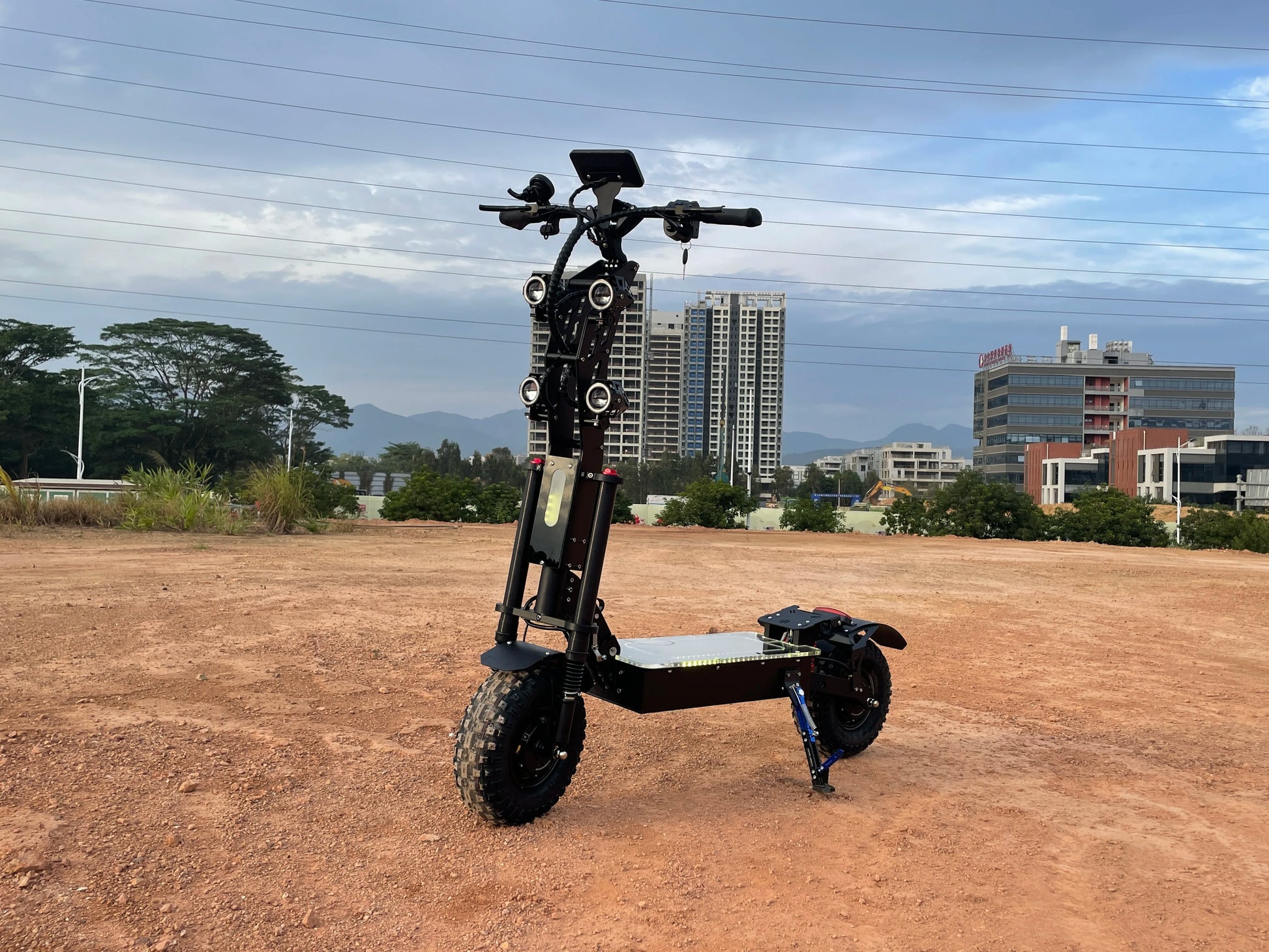 HKM-650579 14-inch Electric Scooter for Adults, Foldable, 8000W, 70-130KM Range, Max Speed <50km/h, Designed for Urban Commuting