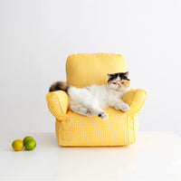 HKM-6510397 Nordic Design Pet Bed in Blue, Yellow, or Pink Plaid - Comfortable and Stylish Cat Sofa