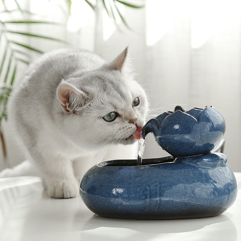 HKM-6527677 Automatic Cat Feeder and Water Dispenser - 19x10.5x20 cm Resin Design