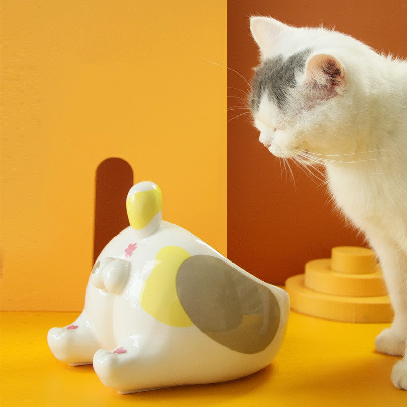 HKM-6543293 Inclined Ceramic Pet Bowl with Cute Cartoon Design - Large Capacity Feeder for Dogs and Cats