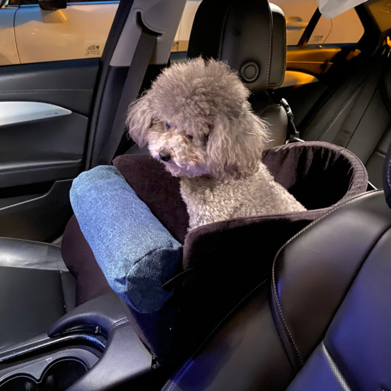 HKM-6547133 Removable and Washable Cloth Pet Car Armrest Box in Green and Black