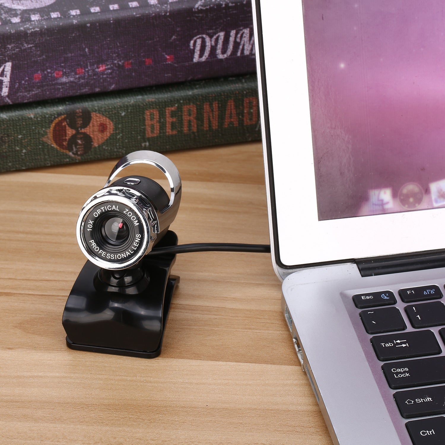 HKM-654995 HD USB Computer Camera with Manual Focus and Built-in Microphone