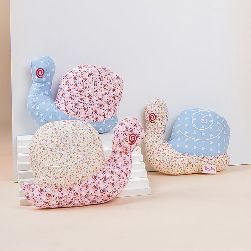 HKM-6576701 Interactive Snail Plush Dog Toy - Cotton Biting Toy for Dogs