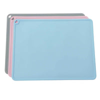 HKM-658003 Heart-Shaped Food Grade Silicone Meal Mat for Kids - Modern Design in Blue, Pink, Gray, Black