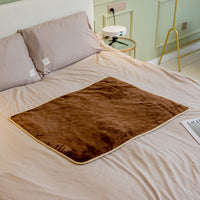 HKM-6588221 Fluffy Waterproof Pet Blanket for Dogs and Cats - Soft Flannel and Lamb Velvet, Washable in Gray, Navy Blue, or Camel Coffee