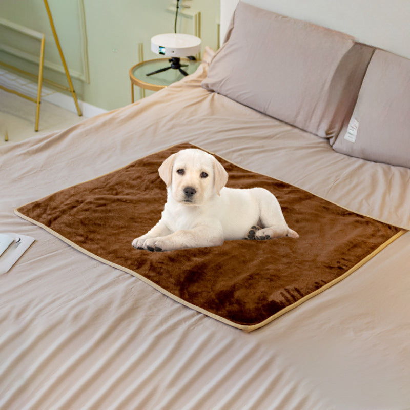 HKM-6588221 Fluffy Waterproof Pet Blanket for Dogs and Cats - Soft Flannel and Lamb Velvet, Washable in Gray, Navy Blue, or Camel Coffee