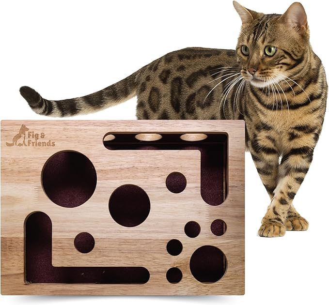 HKM-6594621 Solid Wood Square Maze Cat Toy for Interactive Play and Enrichment