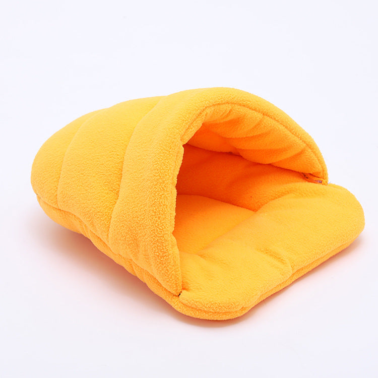 HKM-6602941 Cute Cat Sleeping Bag for Small Pets - Teddy, Guinea Pig, and Hamster - Four Seasons Nest in Various Colors