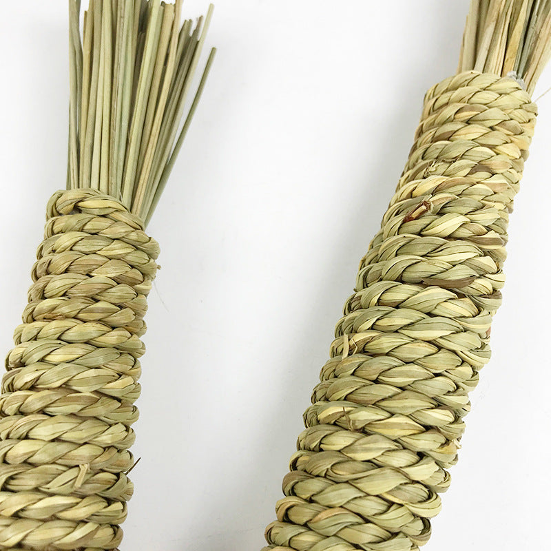 HKM-6622781 Hand Woven Water Grass Toy for Small Pets - Ideal for Teeth Grinding and Dental Health