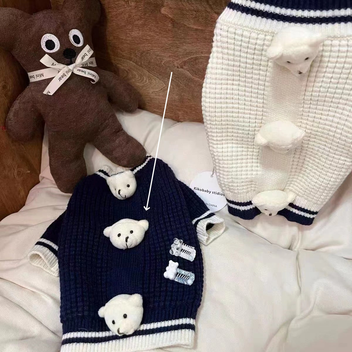 HKM-6625213 Spring Sweater for Cats in Three Bears White and Blue - Multiple Sizes Available