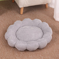 HKM-6627389 Cozy Double-Sided Short Plush Pet Bed with Multi-Color Petal Design for Cats and Dogs - 50x50cm