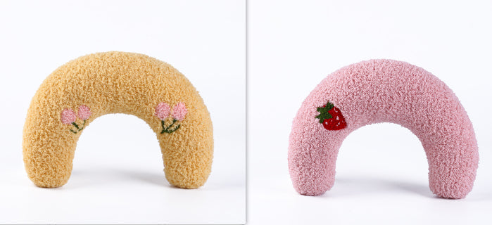 HKM-6653757 U-Shaped Cat Pillow for Cervical Support - Soft Polyester & PP Cotton, 24x20x7cm - Available in White, Pink, Blue, Yellow