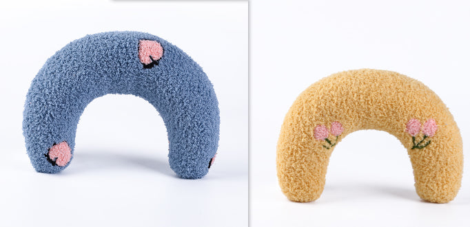 HKM-6653757 U-Shaped Cat Pillow for Cervical Support - Soft Polyester & PP Cotton, 24x20x7cm - Available in White, Pink, Blue, Yellow