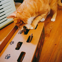 HKM-6680125 Interactive Cat Toy with Hamster Machine Design - Durable Corrugated Paper, 30x15.5x13.5cm