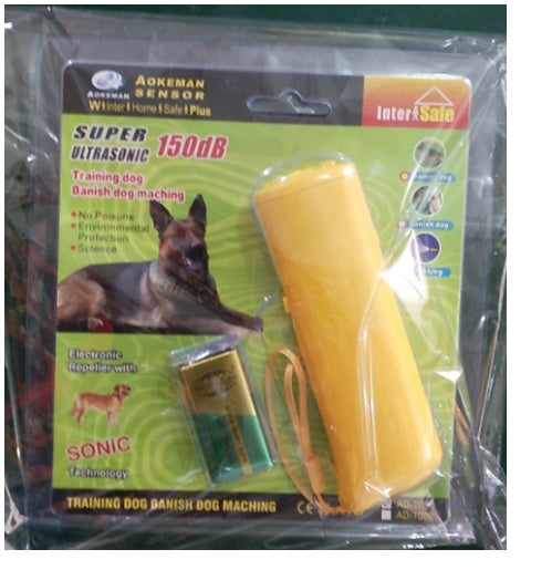 HKM-6683197 Ultrasonic Dog Training Device with LED Flashlight – 3-in-1 Repeller for Dog Behavior Control