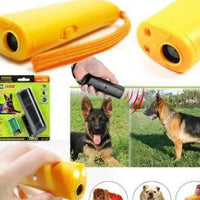 HKM-6683197 Ultrasonic Dog Training Device with LED Flashlight – 3-in-1 Repeller for Dog Behavior Control