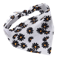 HKM-6684093 Adjustable Cotton Dog Bandana for Small to Large Pets - Triangle Scarf, Checkered Pattern