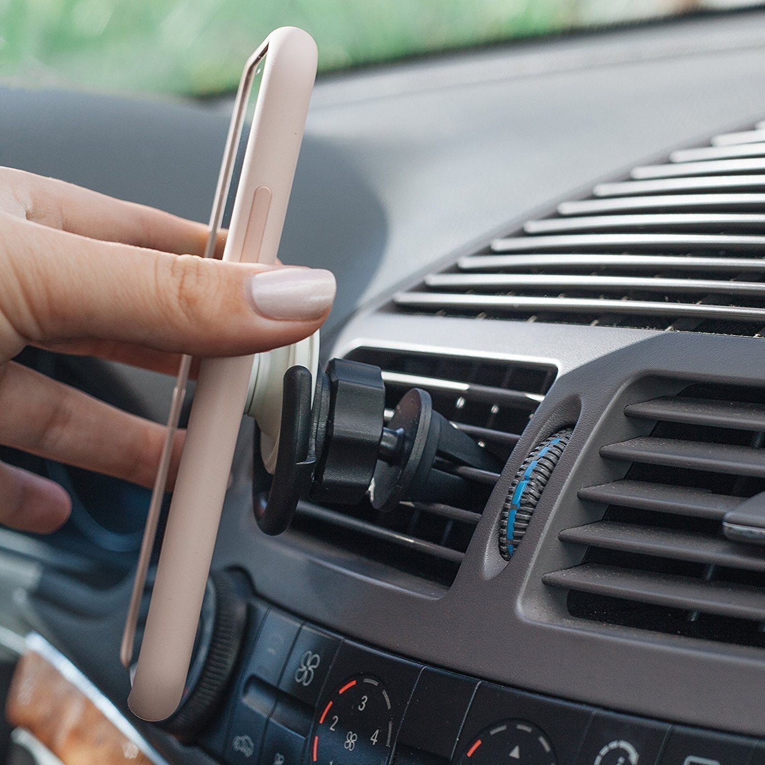 HKM-670675 Air Outlet Airbag Mobile Phone Holder - Paste Type ABS+TPU Bracket