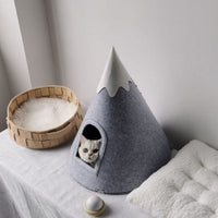 HKM-6711741 Felt Snow Mountain Semi-Enclosed Pet Bed for Cats