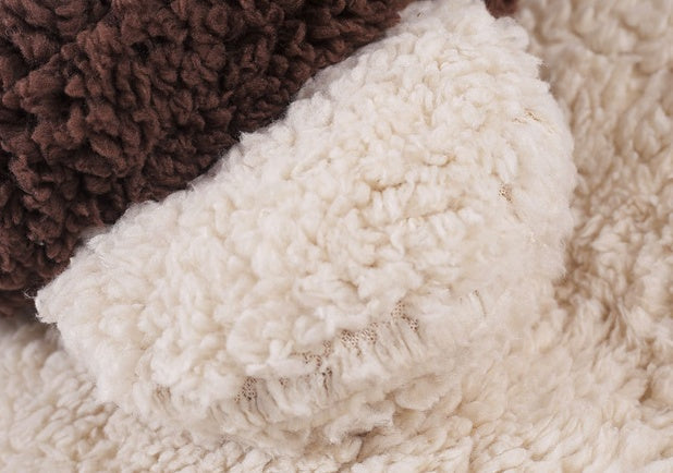 HKM-6738109 Winter Pet Suit for Labrador Dogs - Four-Legged Design for Comfort and Warmth