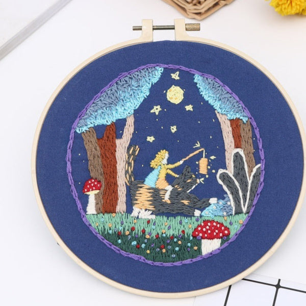 HKM-676563 DIY Embroidery Flower and Grass Material Kit for Creative Sewing Projects