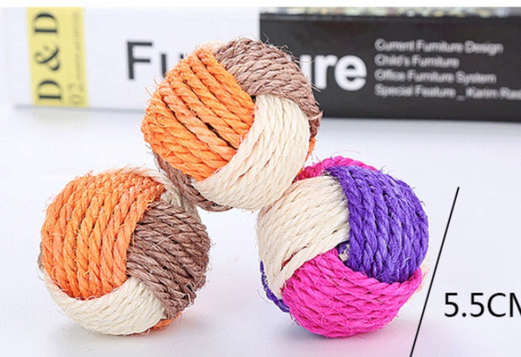 HKM-6768957 Sisal Ball Cat Toy - Three Color Bite Toy - 6cm Diameter - Lightweight 26g