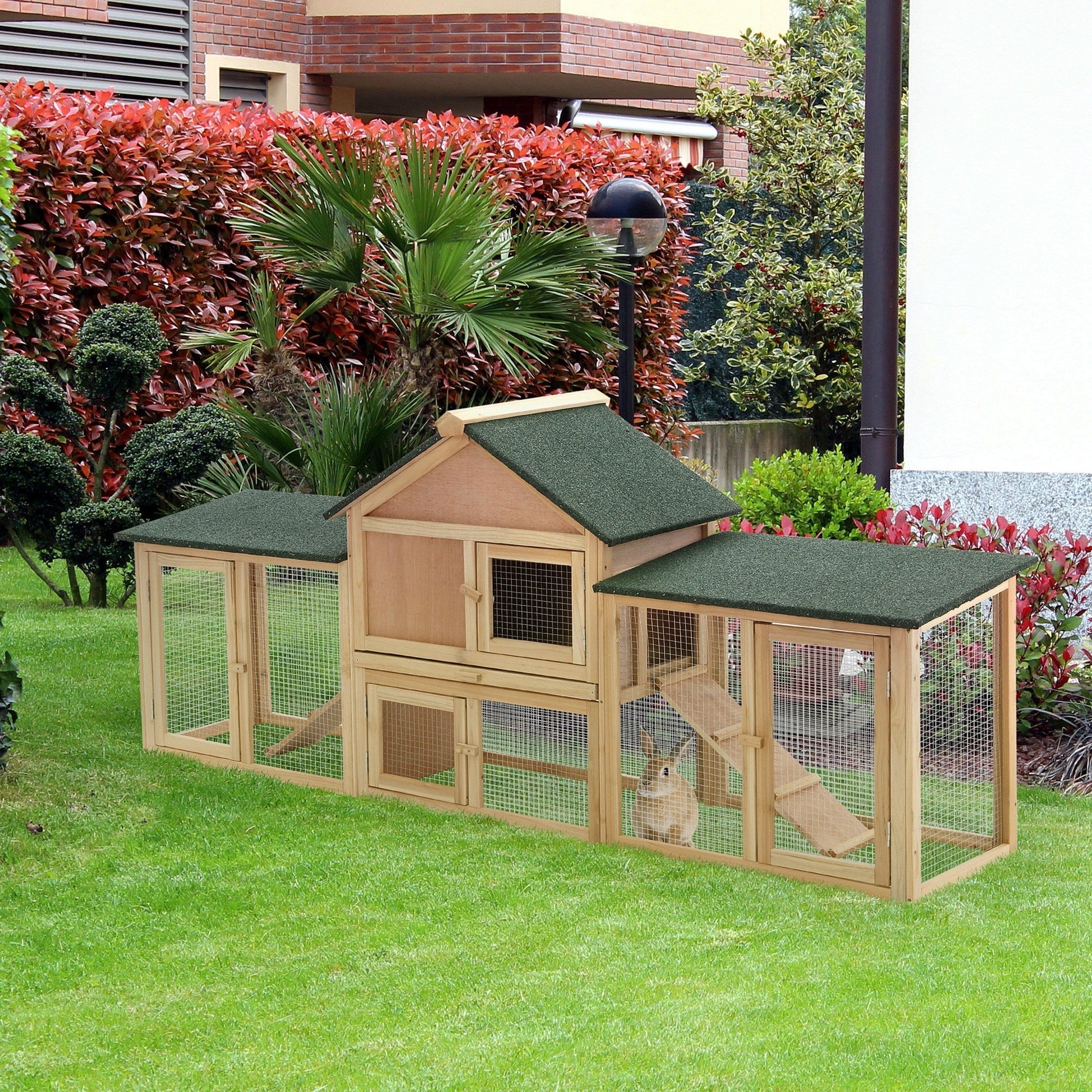 HKM-6781885 Large Outdoor Rabbit Hutch with Solid Fir Wood, Metal Wire Fencing, and Removable Tray for Easy Cleaning