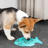 HKM-6809021 Silicone Flower-Shaped Licking Mat for Cats and Dogs - Slow Feeder Pet Dinner Plate