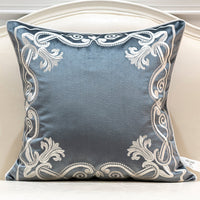 HKM-681555 Geometric Pattern Flannel Cushion Cover with PP Cotton Filling for Home Decor