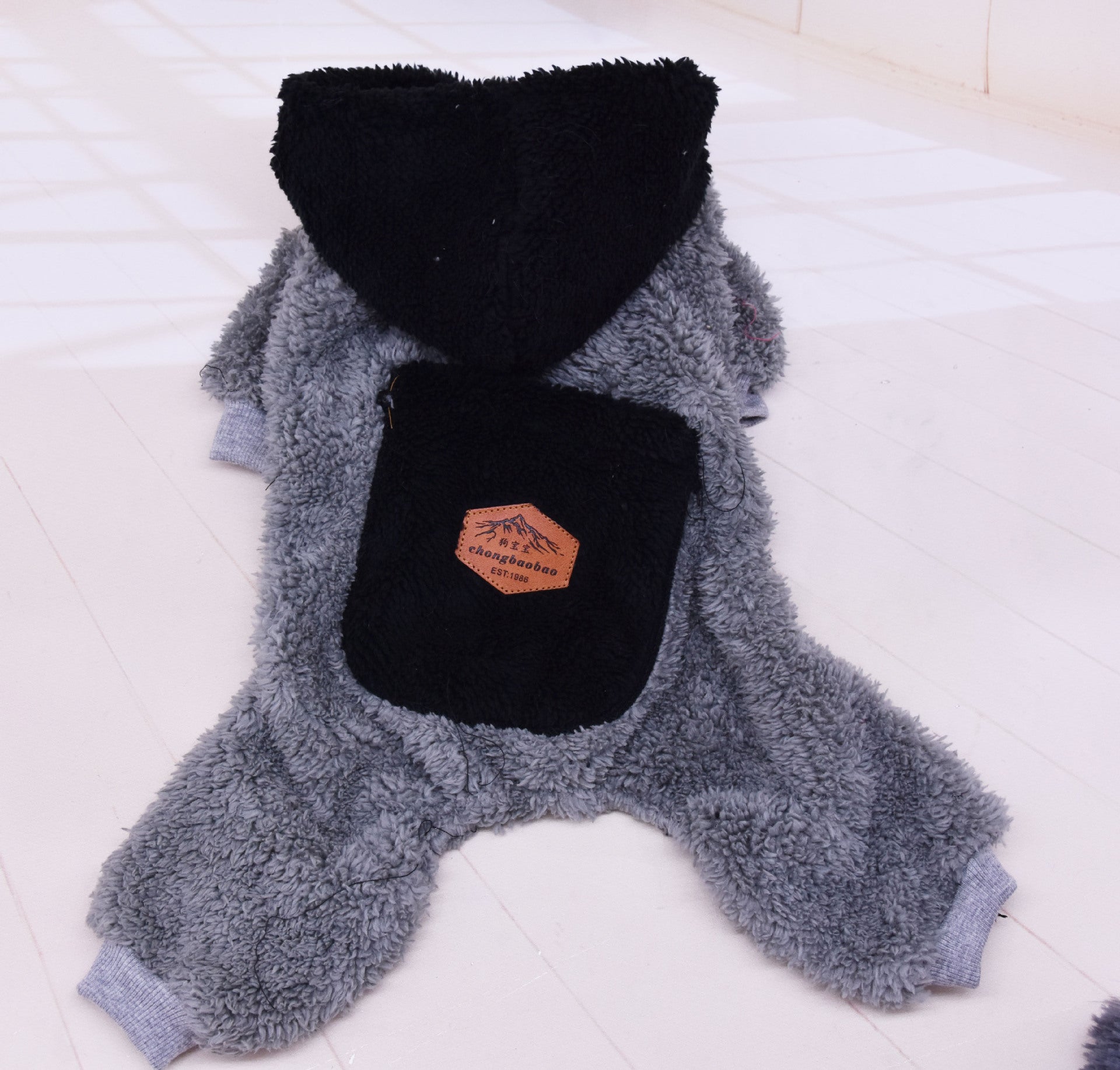 HKM-6819133 Thickened Plush Cotton Dog and Cat Clothes - Casual Four-Legged Outfit in Black and Gray