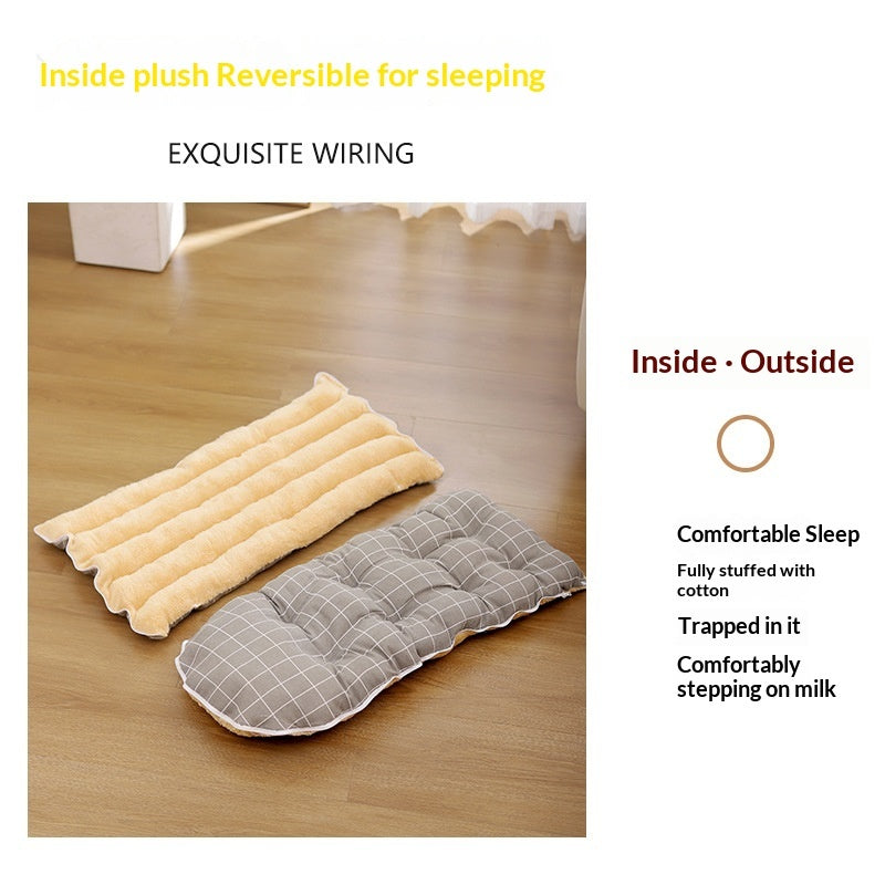 HKM-6832317 Thickened Insulated Pet Bed with Closed Design and Convenient Handle for Cats