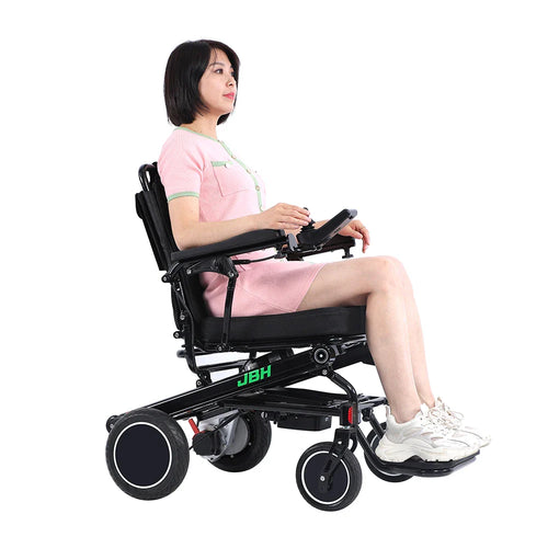 HKM-684499 Lightweight Folding Electric Wheelchair for Travel - 120 Kg Capacity, 20 km Range, Aluminum Alloy Frame