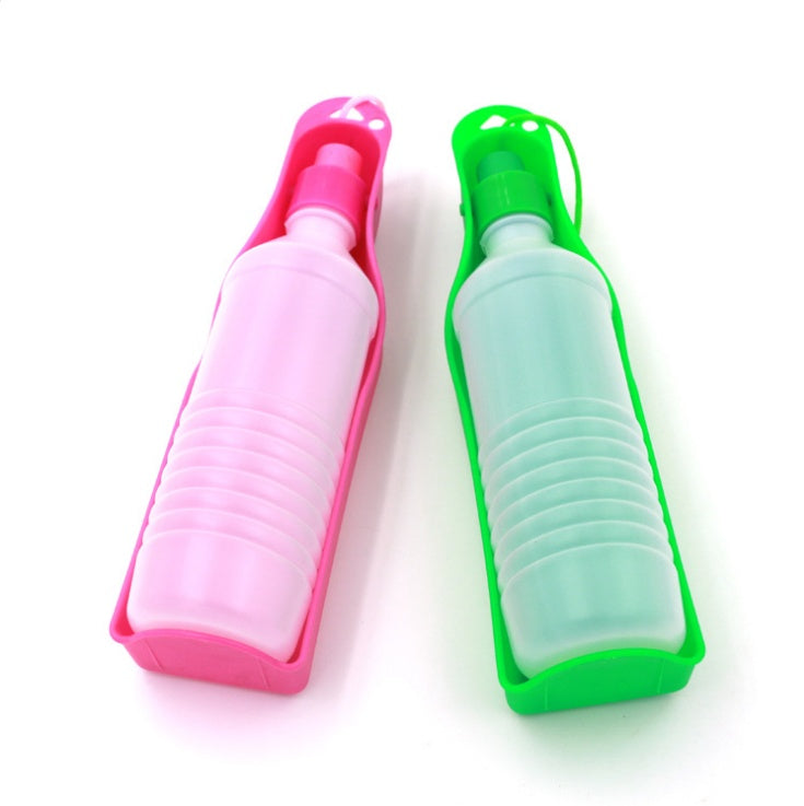 HKM-6855357 Portable Plastic Dog Water Bottle with Built-in Bowl - 500ml Hydration Feeder for Outdoor Travel