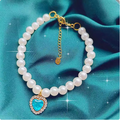 HKM-6879165 Elegant Cat Necklace with Water Drop Pendant in Assorted Styles and Sizes