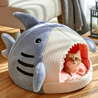 HKM-6886333 Warm Shark Nest for Pets - Cozy Doghouse with Rabbit Fur Fabric, Available in S, M, L Sizes