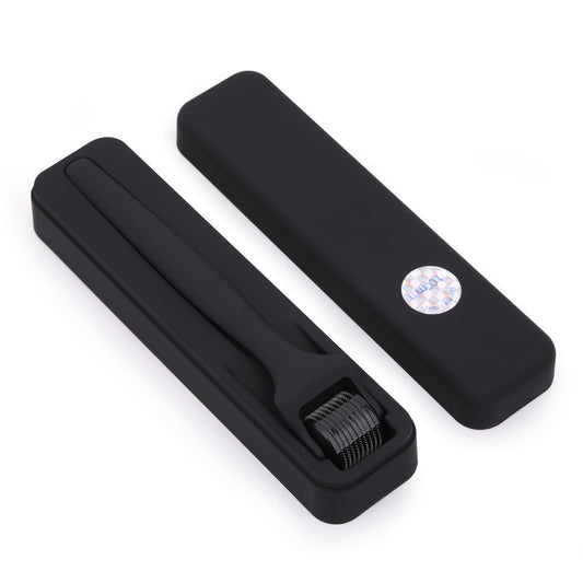 HKM-689491 Matte 540 Microneedle Roller with Rubber Oil Handle for Precision Skin Treatment