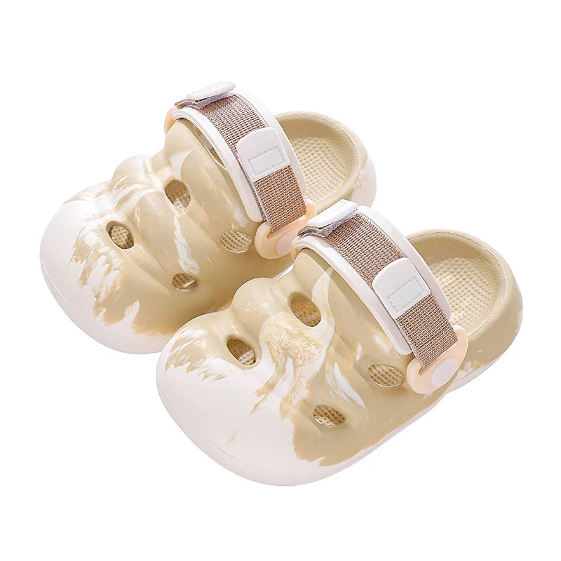 HKM-689619 Summer Wholesale Cute Leather Casual Shoes with Stock Availability Soft Sole Non-Slip Cartoon Baby Buckle Toddler Sandals