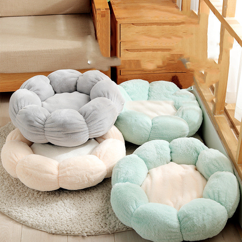 HKM-6897853 Flower Shaped Soft Pet Bed Mat for Dogs and Cats - Available in 40cm & 55cm