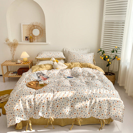 HKM-690067 Small Floral Cotton Bedding Set - Four-Piece Pastoral Style for Twin, Full, or King Beds