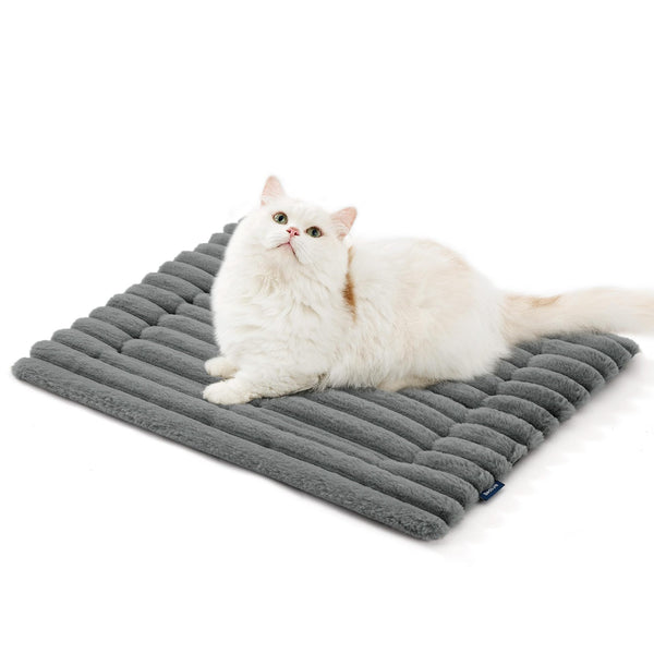 HKM-6905405 Self-Warming Cat and Dog Mat - Soft Thermal Pet Crate Pad with No-Slip Bottom for Indoor/Outdoor Use