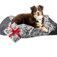 HKM-6915901 Cozy Flannel Pet Blanket with Gray Cut Flower Footprints